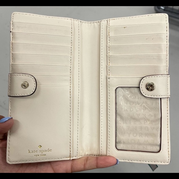 Kate spade wallet - Picture 2 of 3